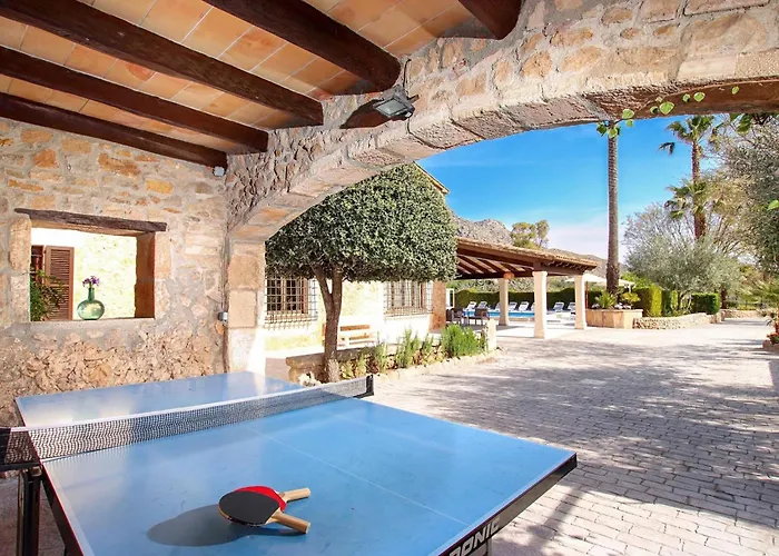 Beeindruckende Grosse In Der Naehe Von Cala San Vicente By Interhome * بويينسا