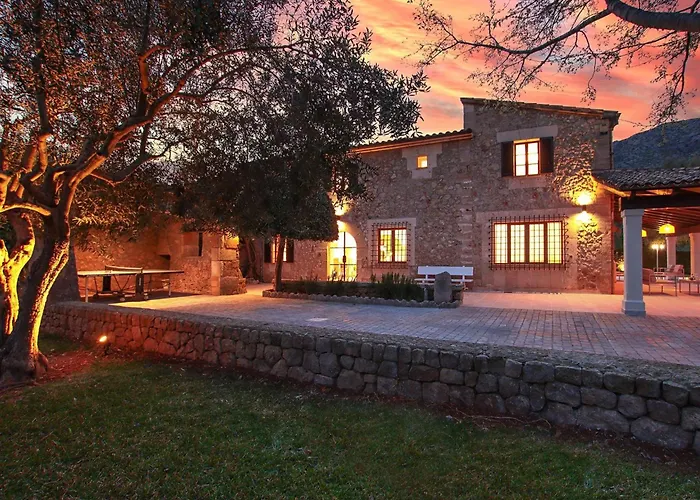 Beeindruckende Grosse In Der Naehe Von Cala San Vicente By Interhome بيت للعطل