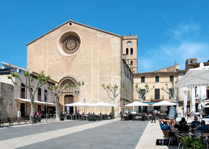 Beeindruckende Grosse In Der Naehe Von Cala San Vicente By Interhome *