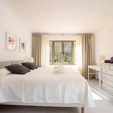 Сasa de vacaciones Beeindruckende Grosse In Der Naehe Von Cala San Vicente By Interhome Pollensa