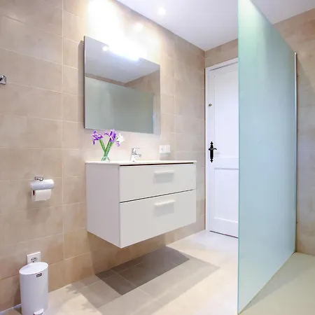 Beeindruckende Grosse In Der Naehe Von Cala San Vicente By Interhome