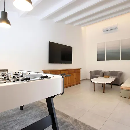 Сasa de vacaciones Beeindruckende Grosse In Der Naehe Von Cala San Vicente By Interhome *