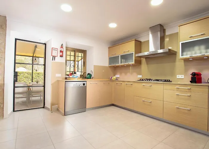 Beeindruckende Grosse In Der Naehe Von Cala San Vicente By Interhome * Pollença