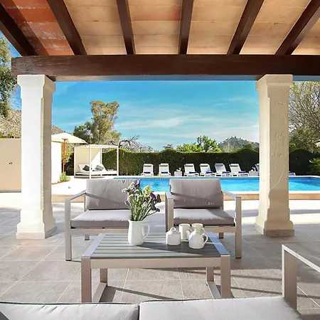 Casa de Férias Beeindruckende Grosse In Der Naehe Von Cala San Vicente By Interhome *