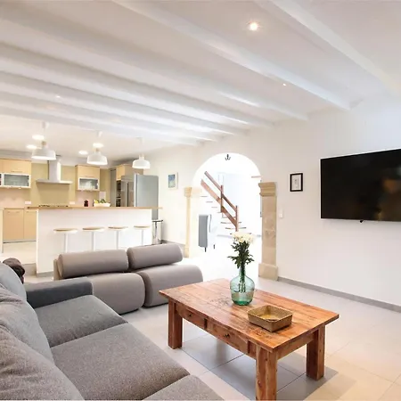 Beeindruckende Grosse In Der Naehe Von Cala San Vicente By Interhome Pollença