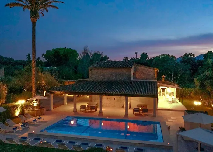 Ferienhaus Beeindruckende Grosse In Der Naehe Von Cala San Vicente By Interhome *