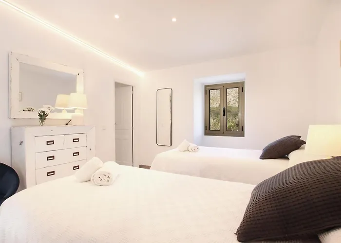 Beeindruckende Grosse In Der Naehe Von Cala San Vicente By Interhome Ferienhaus