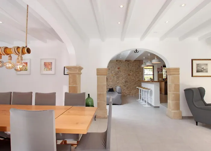 Beeindruckende Grosse In Der Naehe Von Cala San Vicente By Interhome *