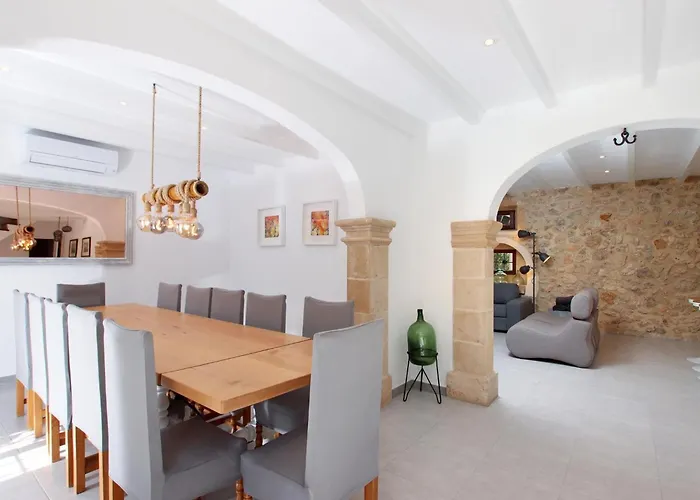 Beeindruckende Grosse In Der Naehe Von Cala San Vicente By Interhome *